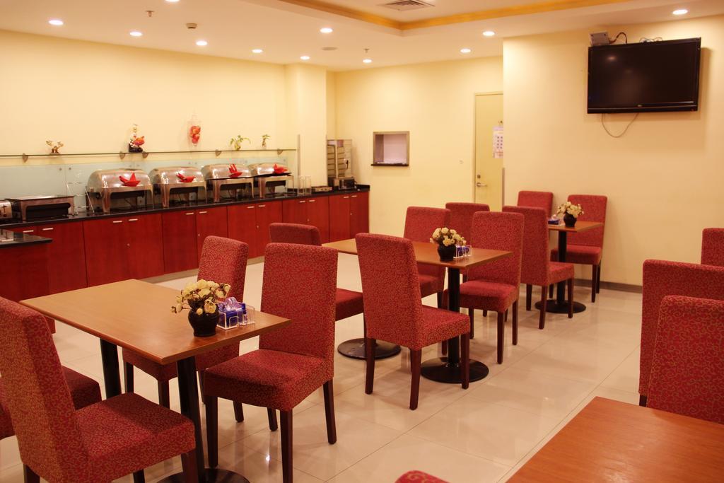 Hanting Express Qingdao Chengyang District Government Kültér fotó
